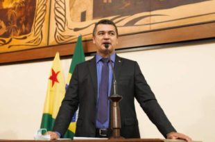A crítica vem da base: Deputado Cadmiel Bomfim diz que Feijó foi pouco contemplado com assinatura de obras do governo
