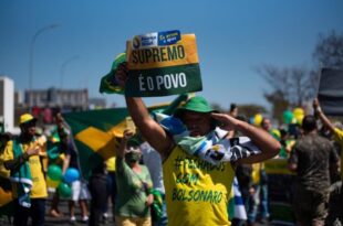 Alexandre de Moraes ordenou prisões preventivas e bloqueio de contas na véspera do 7 de setembro