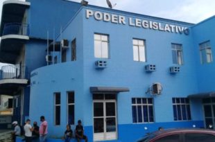 Copiando os colegas de Rio Branco, três vereadores de Cruzeiro do Sul irão fazer curso fora do estado