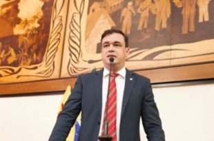 Daniel Zen manifesta preocupação com retorno das aulas presenciais