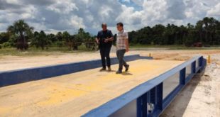 Gonzaga visita obras executas pelo Deracre no Juruá e parabeniza governo por melhorias