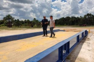 Gonzaga visita obras executas pelo Deracre no Juruá e parabeniza governo por melhorias