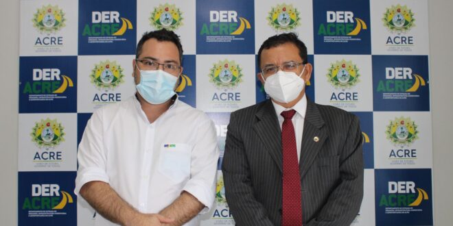 Em visita ao Deracre, Gonzaga leva demandas de produtores e anuncia recursos para abrir ramais