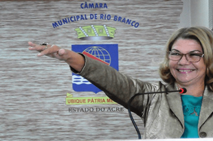 Lene Petecão apresenta projeto que cria a Procuradoria Especial Da Mulher na Câmara Municipal de Rio Branco