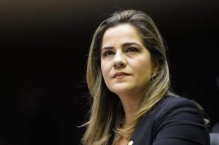 Mara Rocha reage contra tentativa de impedir produtor da resex Chico Mendes de participar de audiência na Câmara dos Deputados