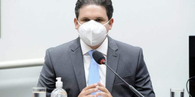 Na defesa da PEC dos Precatórios, governo cita aumento de gastos “fora do padrão”