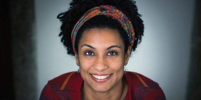 Placa em homenagem a Marielle Franco é inaugurada em Buenos Aires