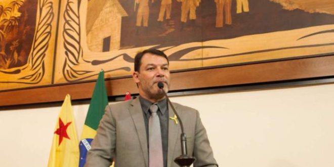 Roberto Duarte diz que Bocalom quer premiar as empresas de transporte