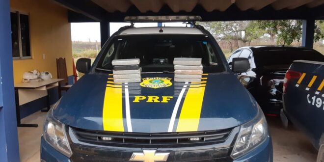 PRF aprende quase 11 quilos de cloridrato de cocaína na BR-317 em Senador Guiomard