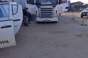 Homem de 43 anos de idade é encontrado morto dentro de carreta em Sena Madureira
