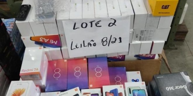 Receita leiloará iPhones, carros e ouro apreendidos; veja como participar