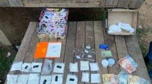 Polícia Civil prende mulher com droga e fecha ‘boca de fumo’ em Sena Madureira