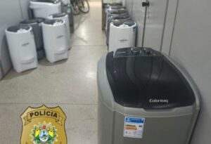 Homem é preso por furtar loja de eletrodomésticos com um caminhão em Cruzeiro do Sul