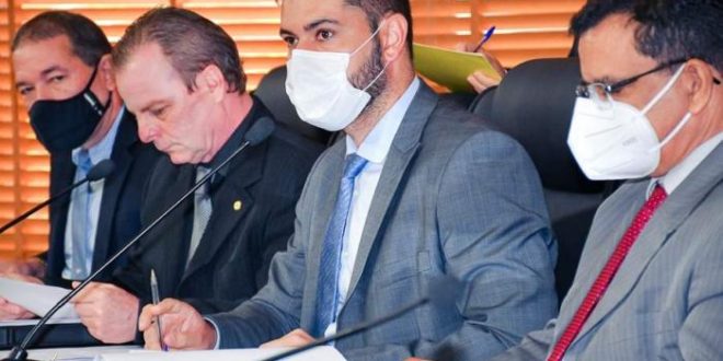 Aleac aprova projetos de autoria parlamentar e do Executivo