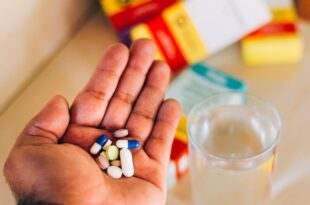 Audiência analisa projeto que permite venda de medicamentos em supermercados