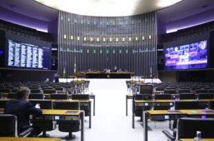 Câmara aprova dois acordos para a Defesa e outro na proteção nuclear; acompanhe