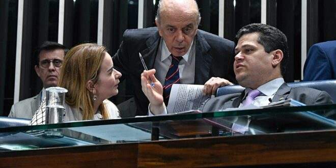 Depois de Pacheco, PSD mira em outros senadores