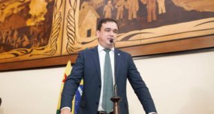 Deputado Daniel Zen critica quantidade de escolas que retornaram aulas presenciais