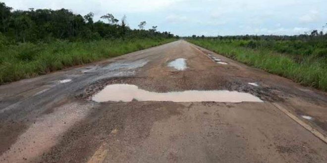 Internauta filma as péssimas condições da BR-364 no Acre- assista ao vídeo