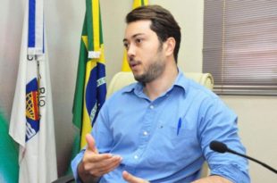 Jarude é contra a viagem do prefeito Bocalom à Europa