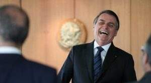 Oito em cada dez líderes descartam impeachment de Bolsonaro