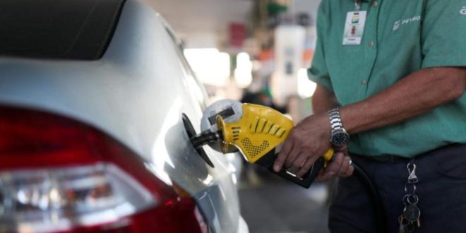 Petrobras defende atual política de preços de combustíveis e caminhoneiros falam em nova greve