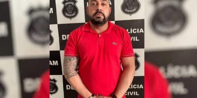 Ginecologista preso por suspeita de crimes sexuais ofereceu cirurgia em troca de sexo a paciente, diz polícia