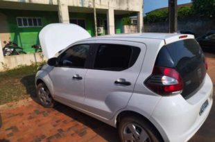 Polícia Civil prende dois e recupera dois veículos com restrição de roubo em Plácido de Castro