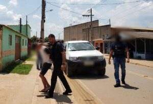 Acusado de matar um homem a pauladas é preso em flagrante
