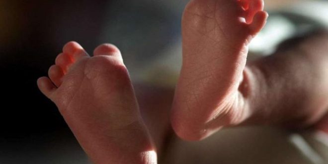 Mãe que matou e jogou filho recém-nascido no lixo: “Sufoquei com minhas próprias mãos”