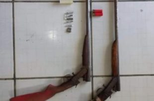 Após fuga, homens são presos com armas, cartuchos e maconha no interior do Acre