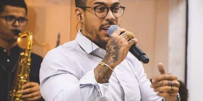 Cantor gospel acusado de aplicar golpe de R$ 270 mil em lojas de luxo é preso