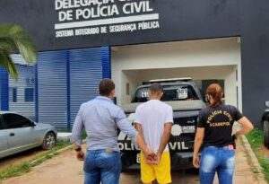 12 anos depois, homem é preso após matar colega a facadas