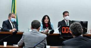 Comissão corta R$ 138 milhões de crédito por causa de suspensão de emendas de relator
