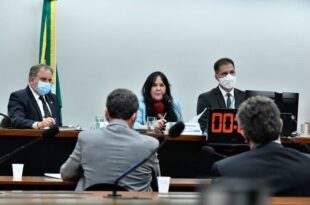 Comissão corta R$ 138 milhões de crédito por causa de suspensão de emendas de relator