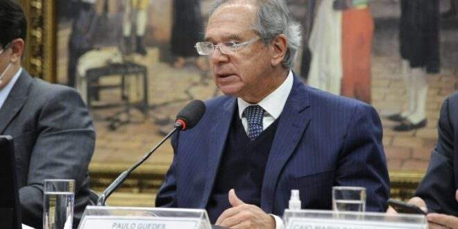 É hoje: Paulo Guedes vai se explicar na Câmara dos Deputados sobre offshore em paraíso fiscal