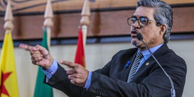 Edvaldo sai em defesa do cadastro de reserva da Polícia Civil e diz que Gladson tem que resolver