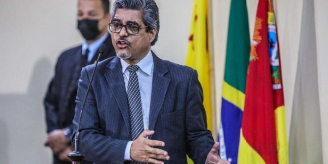 Edvaldo garante que ‘projeto do Fundeb’ será esmiuçado para contemplar o maior número de servidores