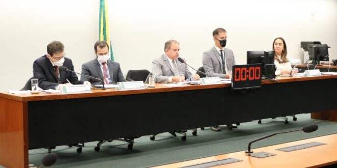Especialistas sugerem parâmetros e critérios rígidos em busca de transparência no Orçamento da União