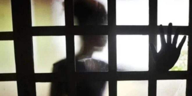 Homem é preso por estuprar enteada de 10 anos; irmão da vítima flagrou a ação