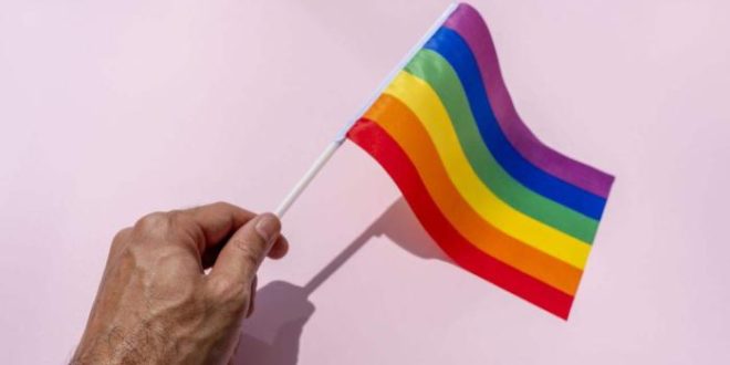 MPF/AC apura exclusão de população LGBQTIA+ do Censo 2022