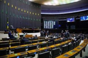 PEC dos Precatórios é destaque da pauta do Plenário na próxima semana