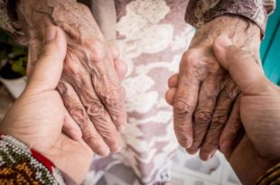 Projeto que proíbe discriminação contra idosos nos seguros de vida ainda não tem consenso
