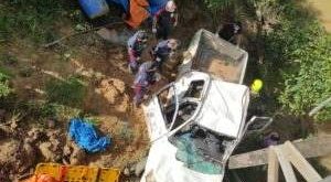 ‘É um milagre estar vivo’: motorista de caminhonete da Emurb relata o acidente e diz que tem fé que vai voltar a andar