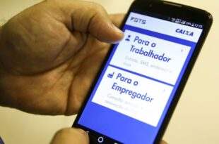 Bolsonaro veta projeto que anulava multa por atraso na entrega de guia do FGTS