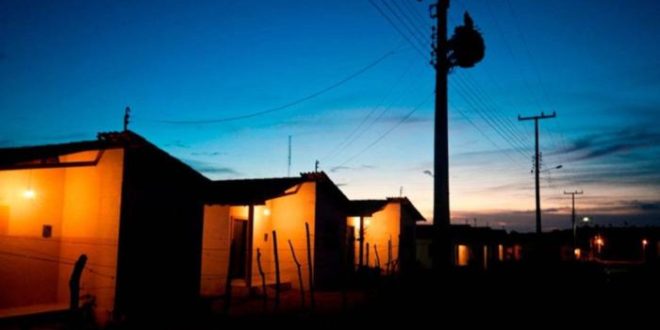 Câmara aprova projeto sobre tarifas de minigeradores de energia elétrica