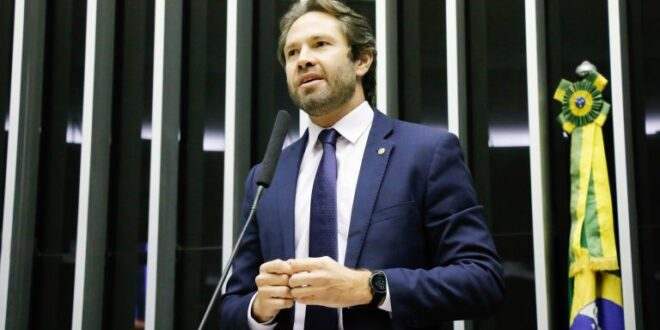 Comissão aprova inclusão de estrangeiro residente no Brasil entre beneficiários do BPC