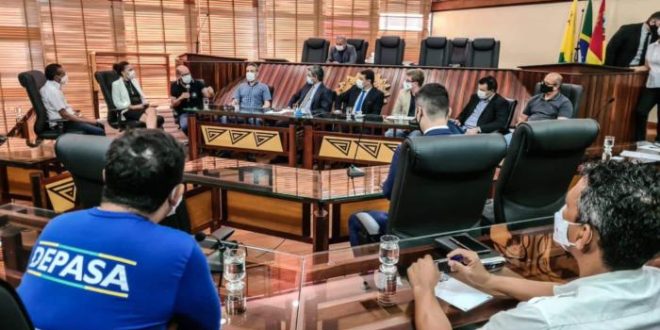 Ao discutir reversão do sistema, Edvaldo Magalhães sai em defesa dos trabalhadores do Depasa
