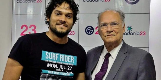 Em eleição acompanhada por Roberto Freire, David Hall é mantido na presidência do Cidadania