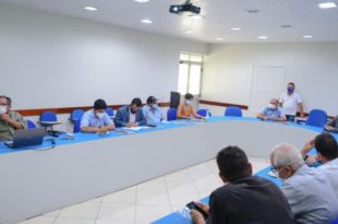 Gonzaga acompanha sucesso do açaí no Pará e busca trazer técnicas de cultivo para o Acre